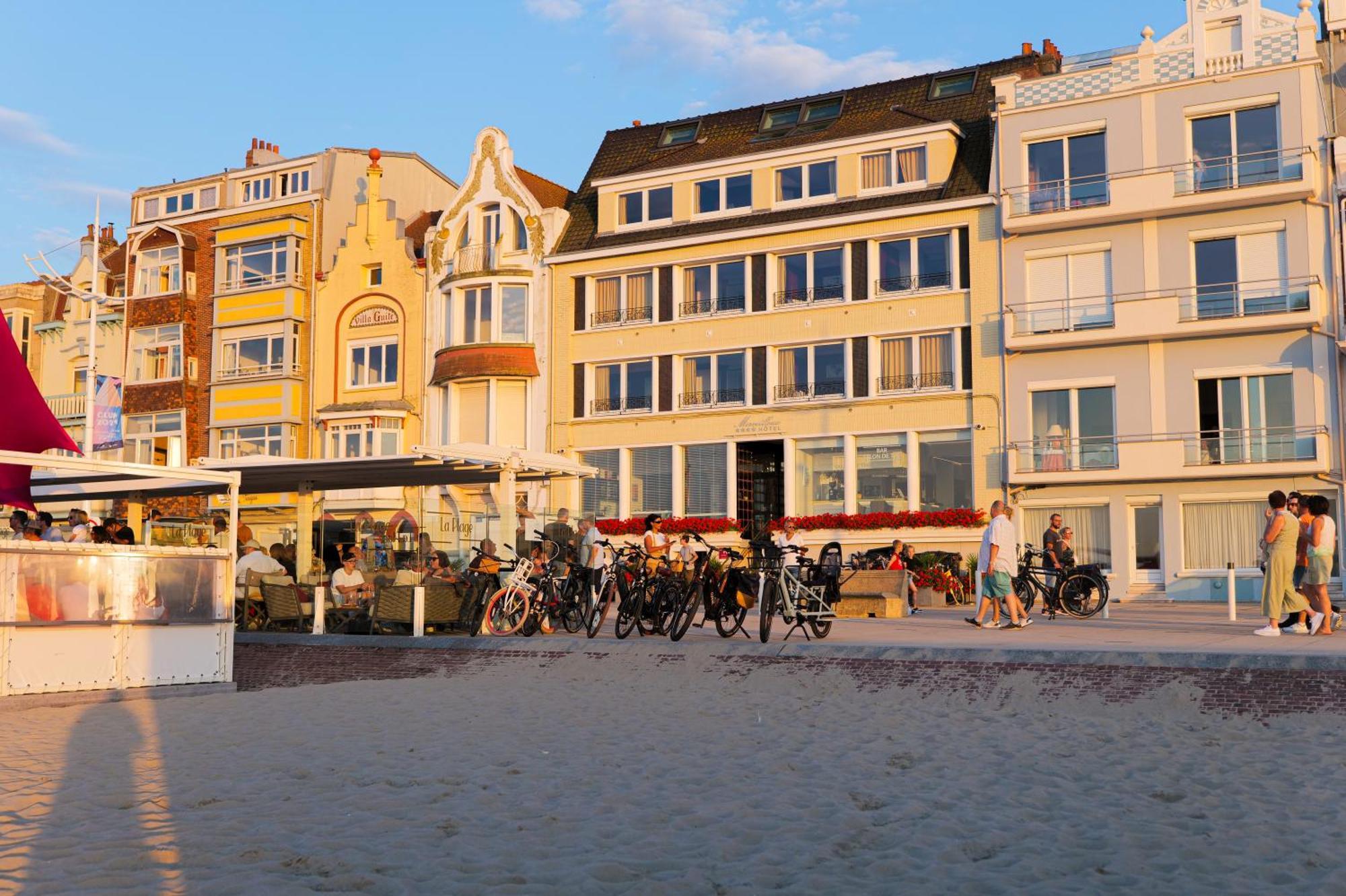 Hotel Merveilleux Cote Mer Dunkirk ภายนอก รูปภาพ