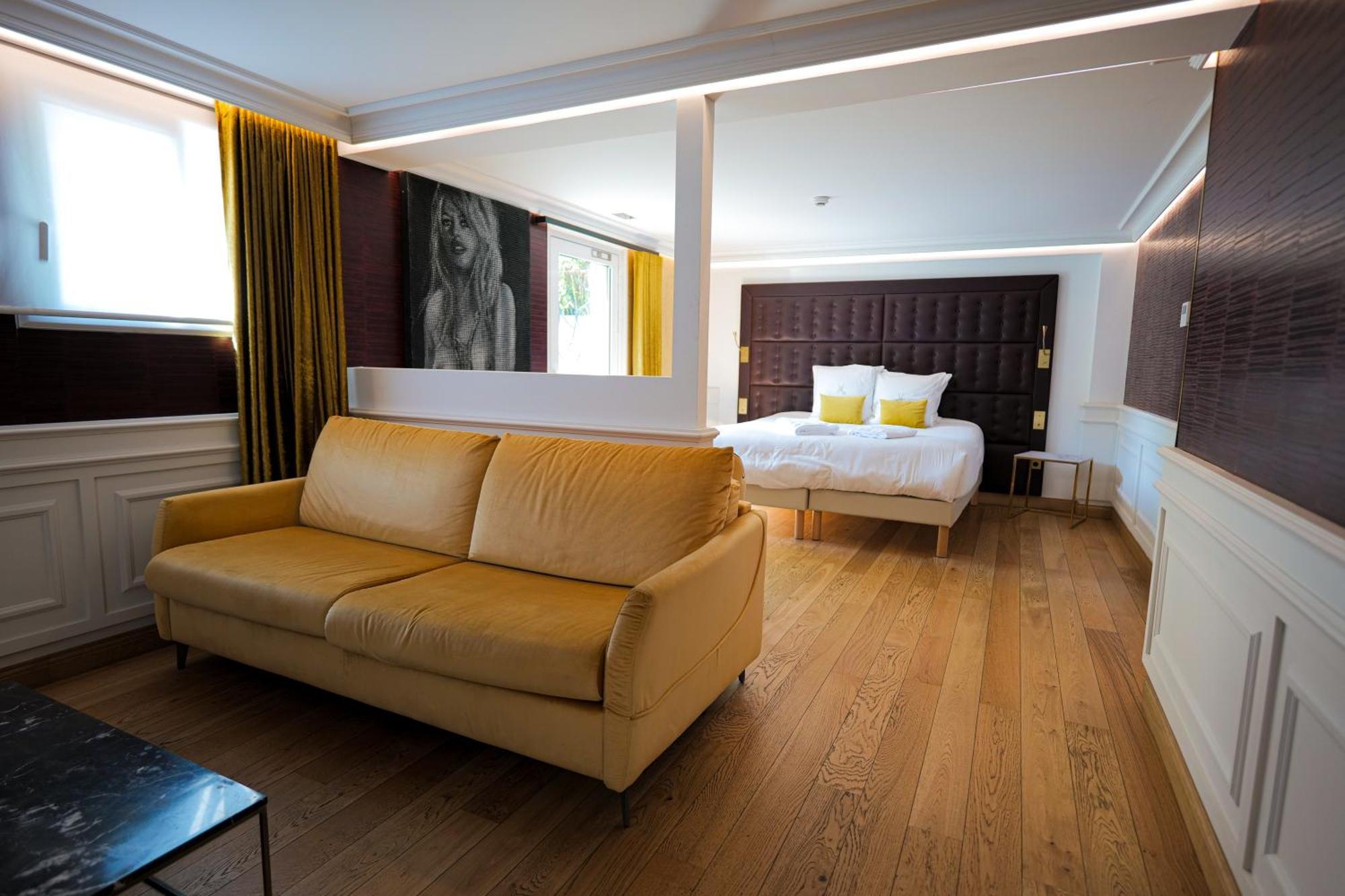 Hotel Merveilleux Cote Mer Dunkirk ภายนอก รูปภาพ
