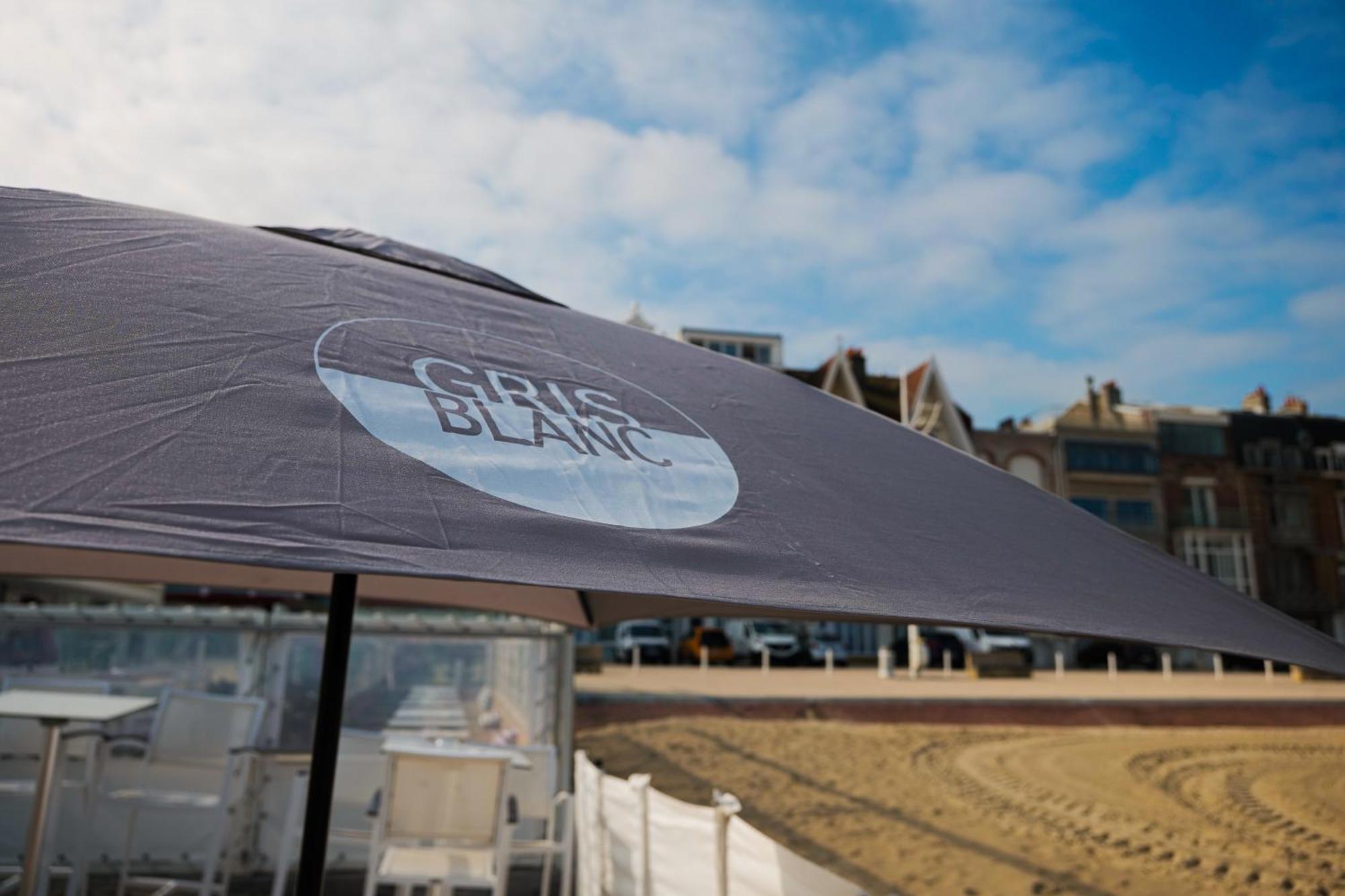Hotel Merveilleux Cote Mer Dunkirk ภายนอก รูปภาพ